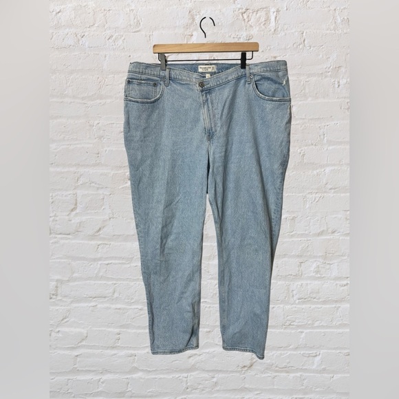 Abercrombie & Fitch Denim - Abercrombie&Fitch 20R Curve Love Light Denim Blue Criss Cross Waist 90s Straight